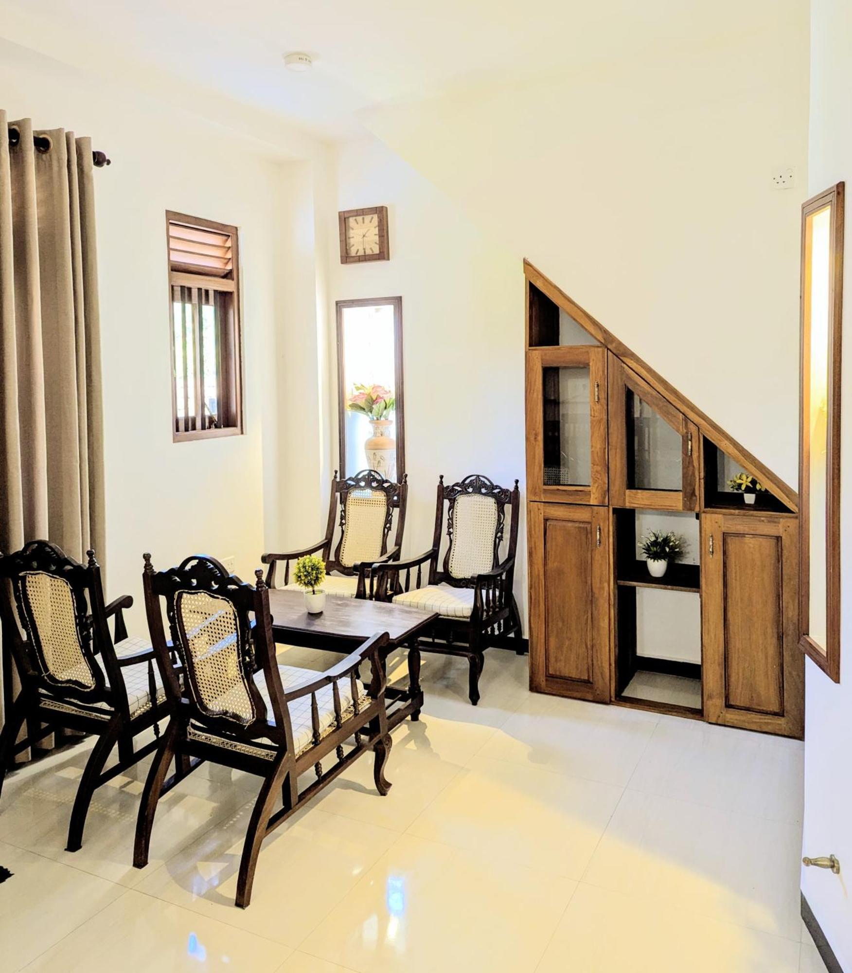 Halcyon Rest Villa Hikkaduwa Exterior photo